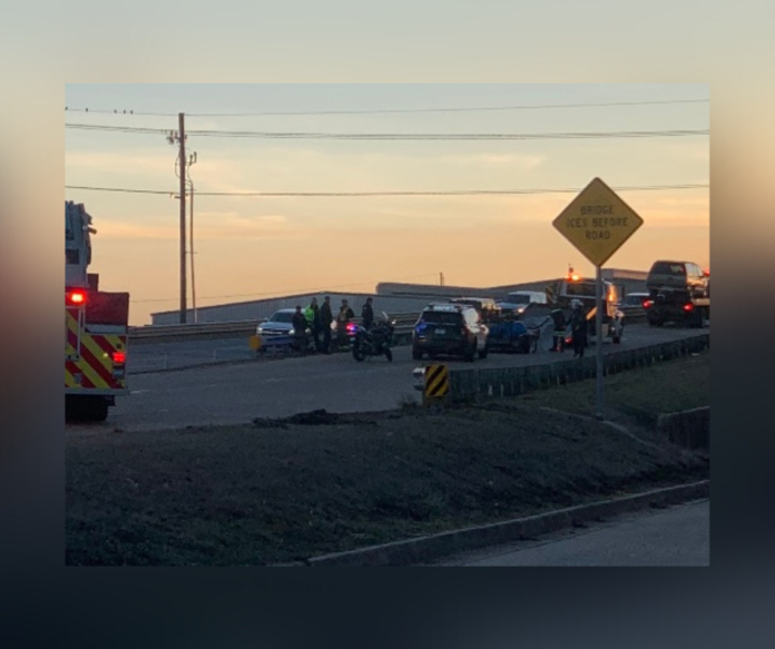 Traffic accident on the Pineville Expressway