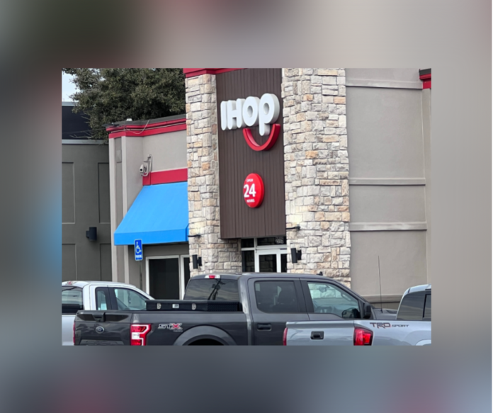 Two Shot at iHop in Alexandria on Friday Night