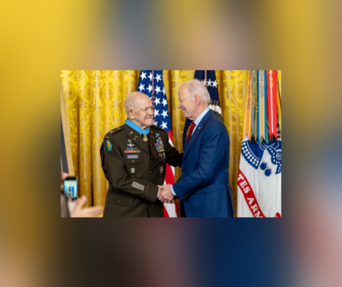 Southern University alumnus awarded the Medal of Honor after 58 years