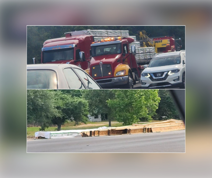 pineville: Accident involving an 18-wheeler on Hwy 28-E