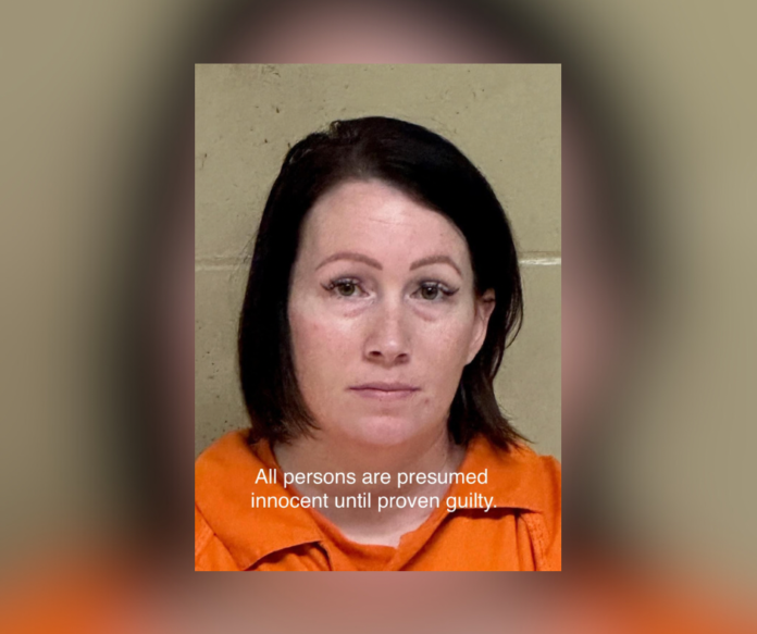 shreveport: Teacher aide arrested for allegedly having sex with a male student