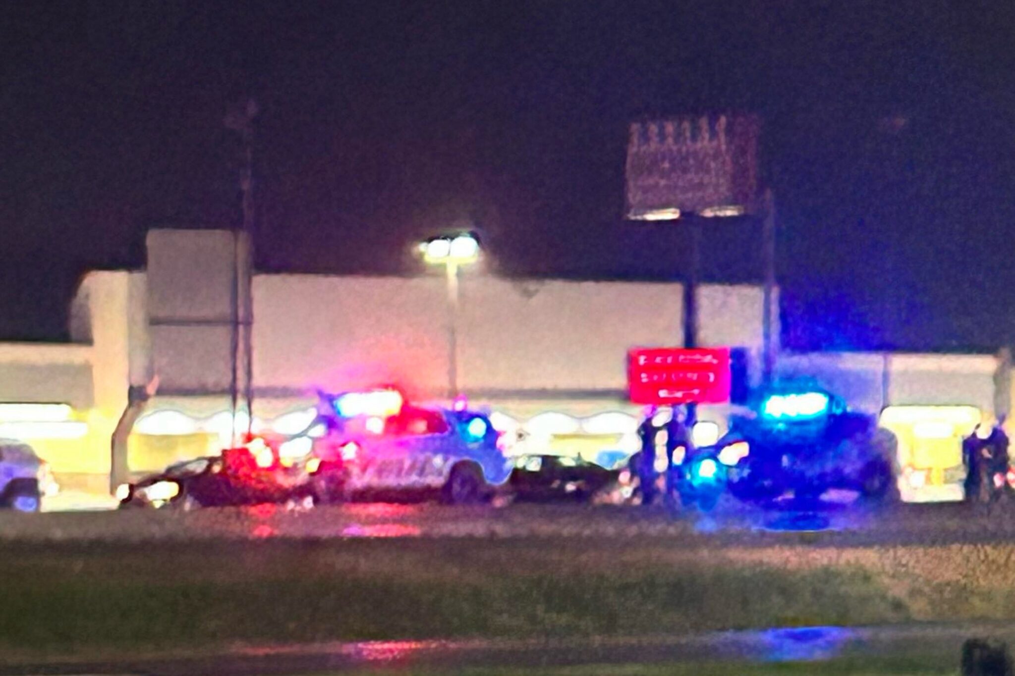 Alexandria Friday night hit and run on MacArthur Drive; APD says a