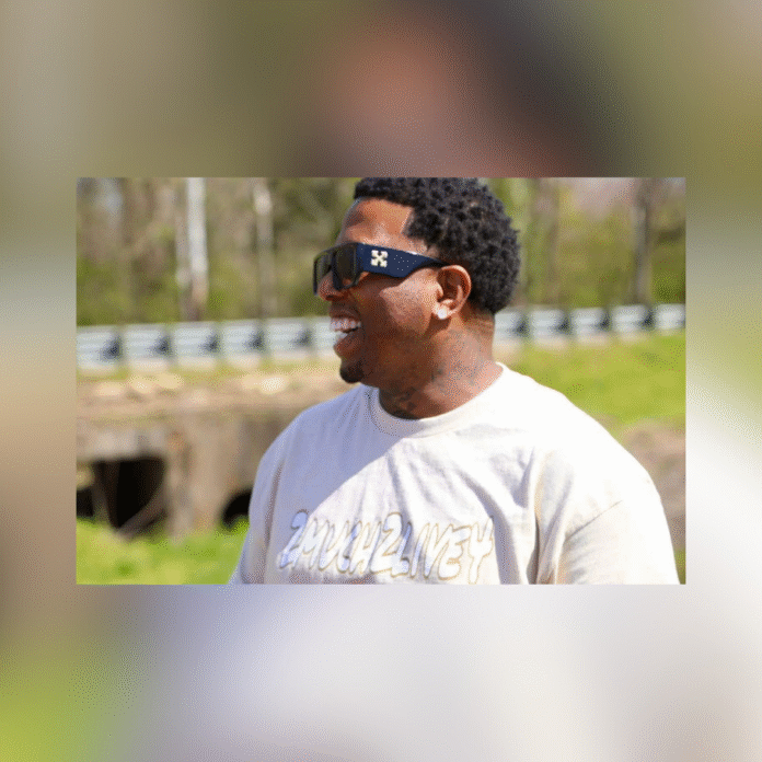 Winnfield Police investigate a homicide at Henderson Apartments as family and community remember Roger Thomas for his kindness and generosity.